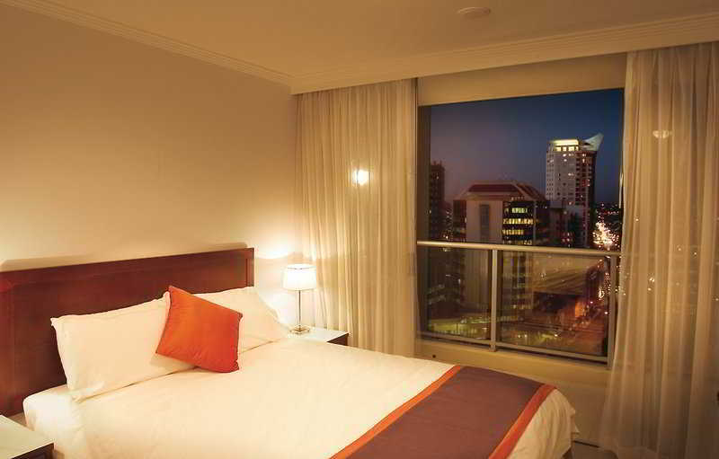 Oaks Brisbane Lexicon Suites Rom bilde